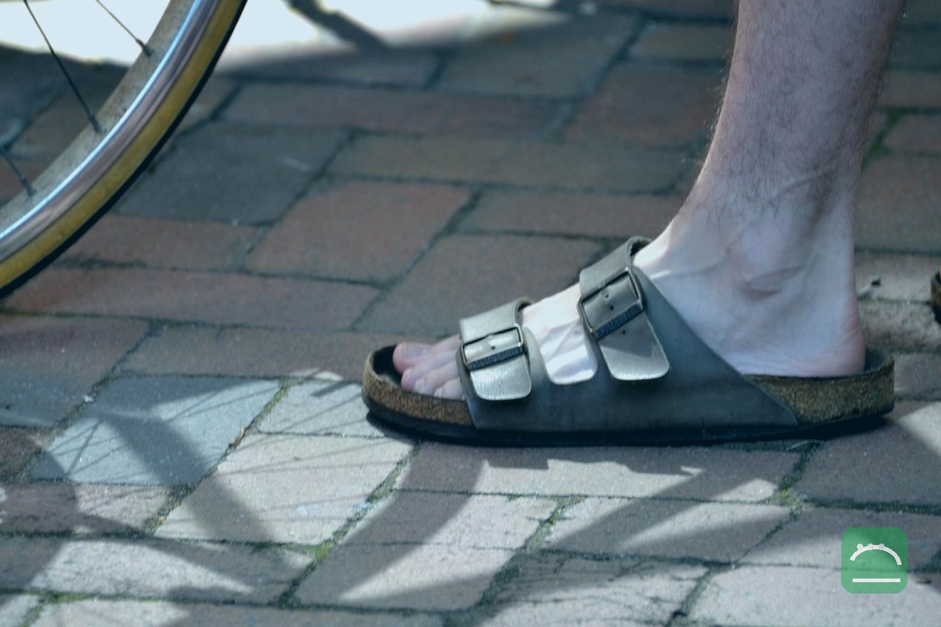 shoe guide image